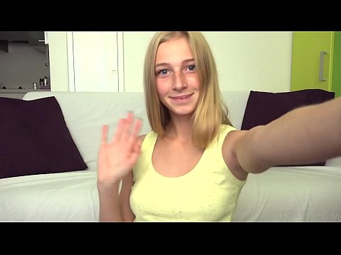 ❤️ Kun minulla on tylsää masturboin laiskasti vaaleanpunaista pilluani ️ Porno at us ❤